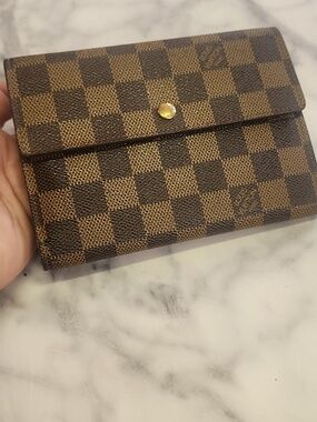 Authentic Vintage Damier Ebene Louis Vuitton Trifold Wallet With Digital COA